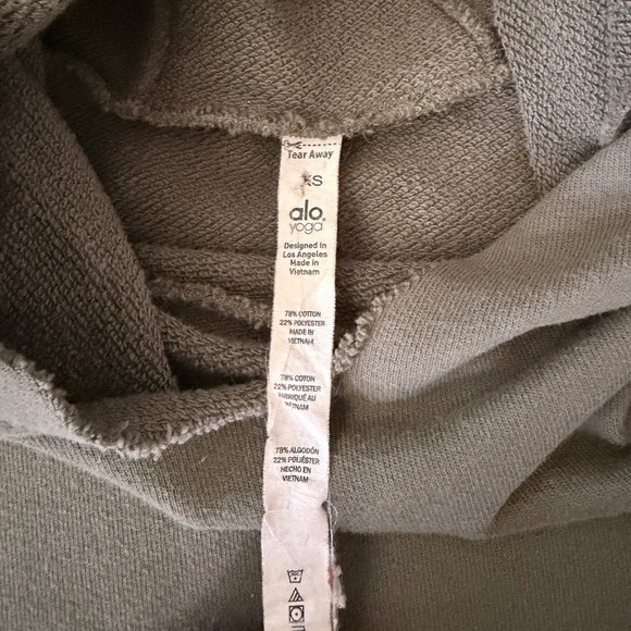 ALO Yoga Oversized Low Key Hoodie with Bell Sleeves in Army Green (Size XS) - Picture 8 of 9